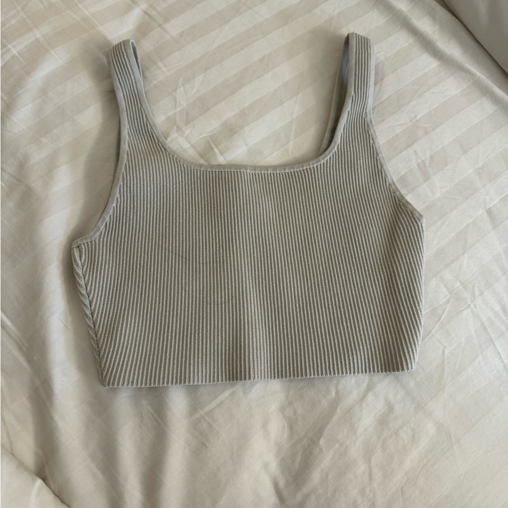 Aritzia Babaton Square Neck Top